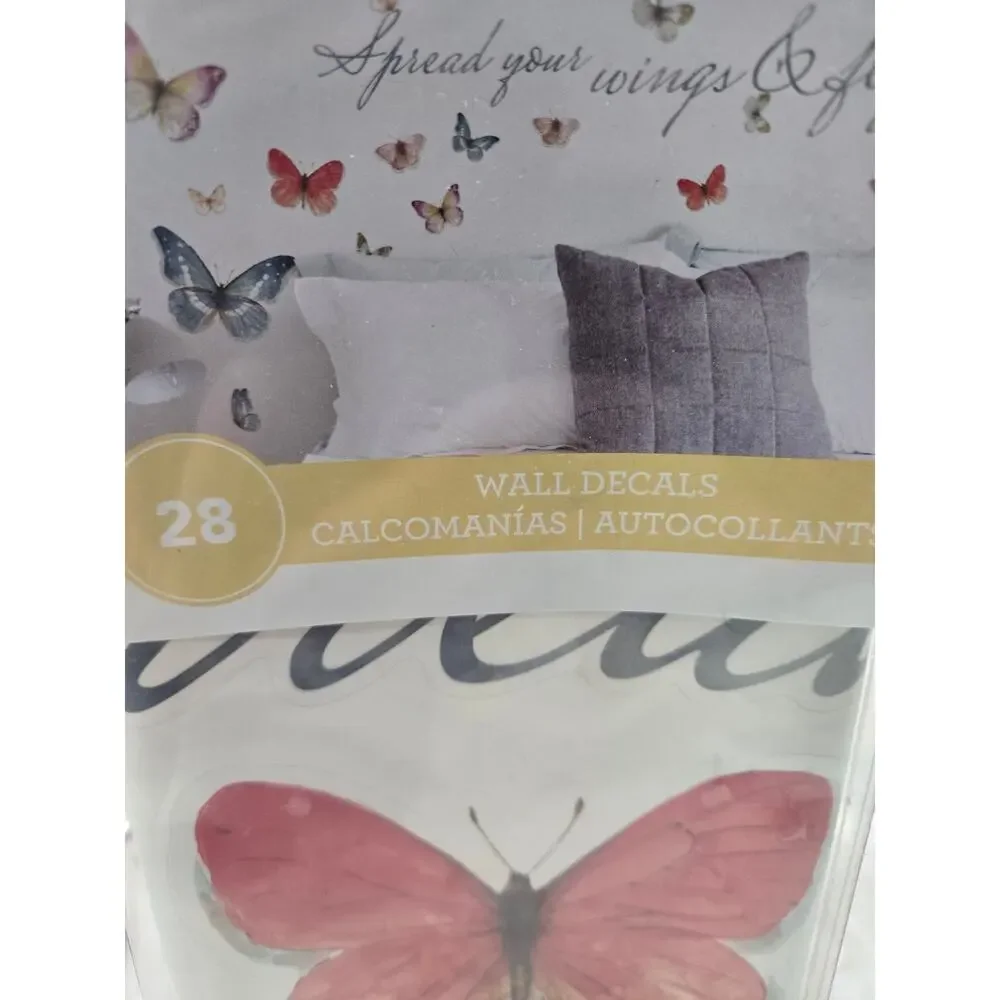 New Room Mates Peel & Stick Butterfly Wall Decals 28 Count 2018 NOS USA